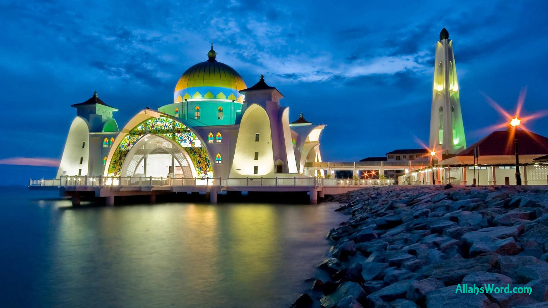 Mosque On Water HD Wallpaper
